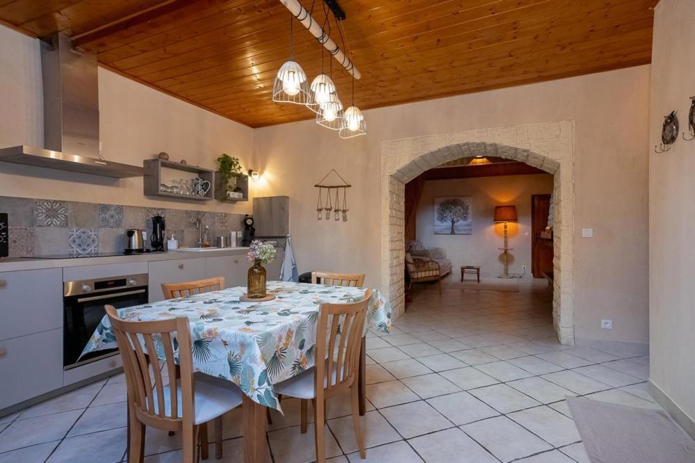 La Maison Des Jolicoeurs Saint-Christophe-sur-Guiers Kültér fotó